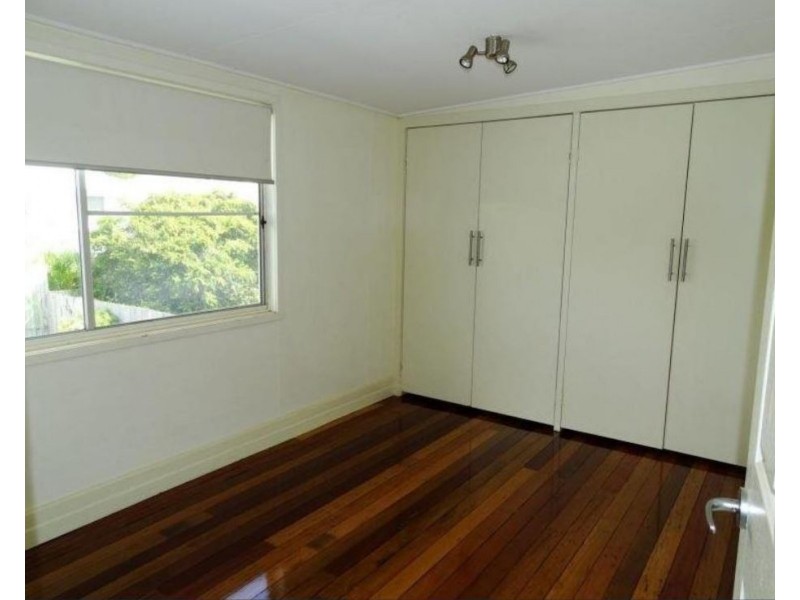 17 Foxton Street, Morningside QLD 4170
