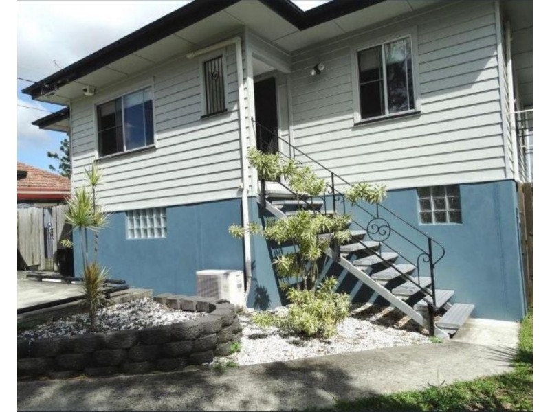 17 Foxton Street, Morningside QLD 4170