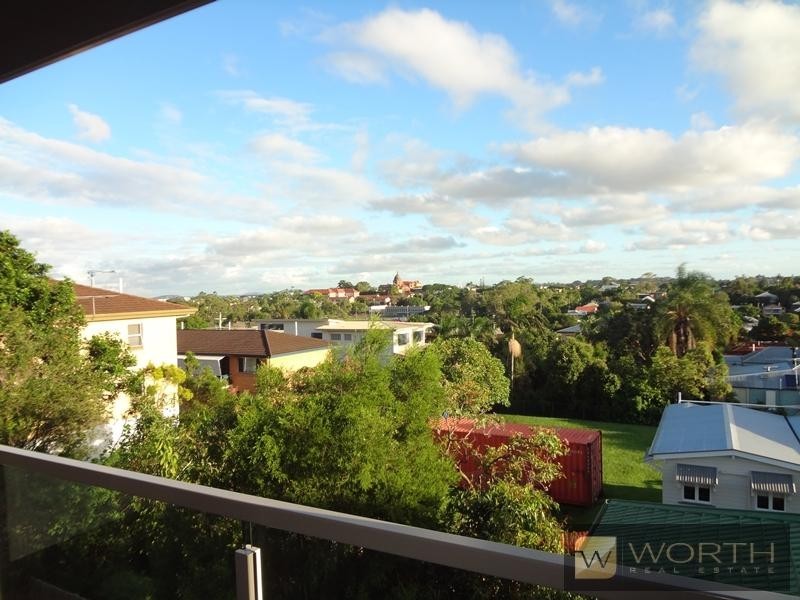 Wavell Heights QLD 4012