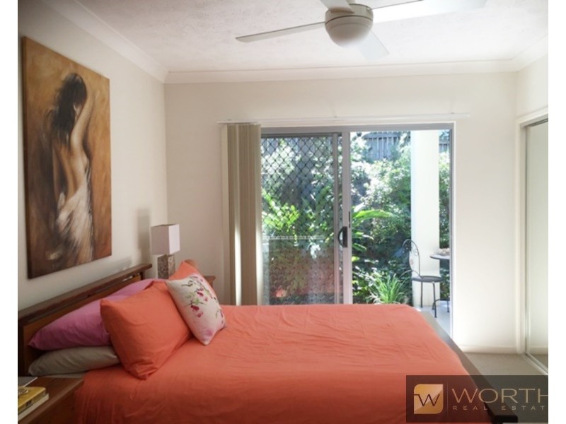 4/51 Collins Street, Nundah QLD 4012