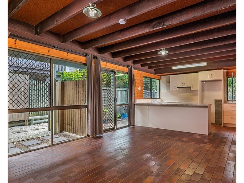 2/18 Movilla Street, Ferny Grove QLD 4055