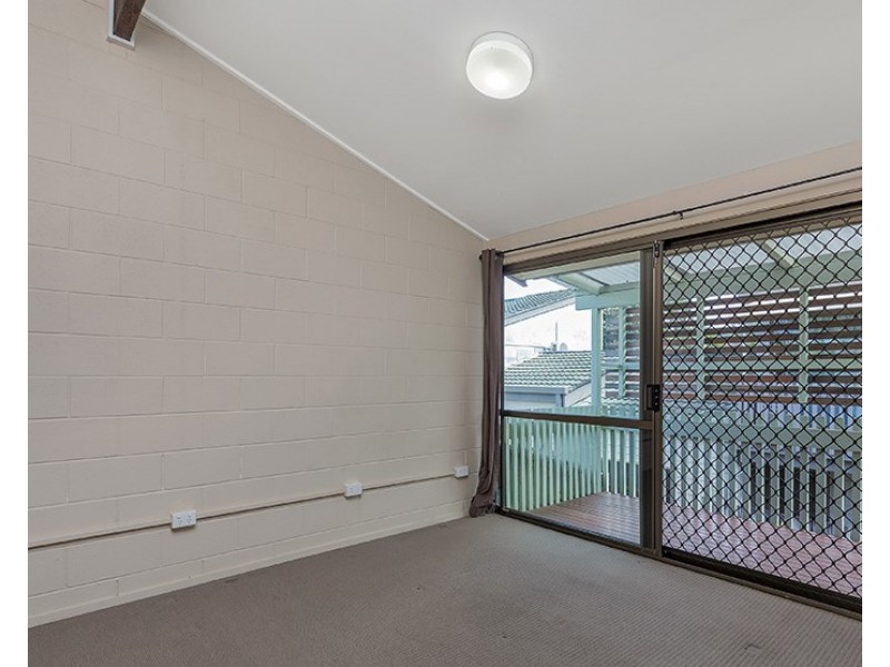 2/18 Movilla Street, Ferny Grove QLD 4055