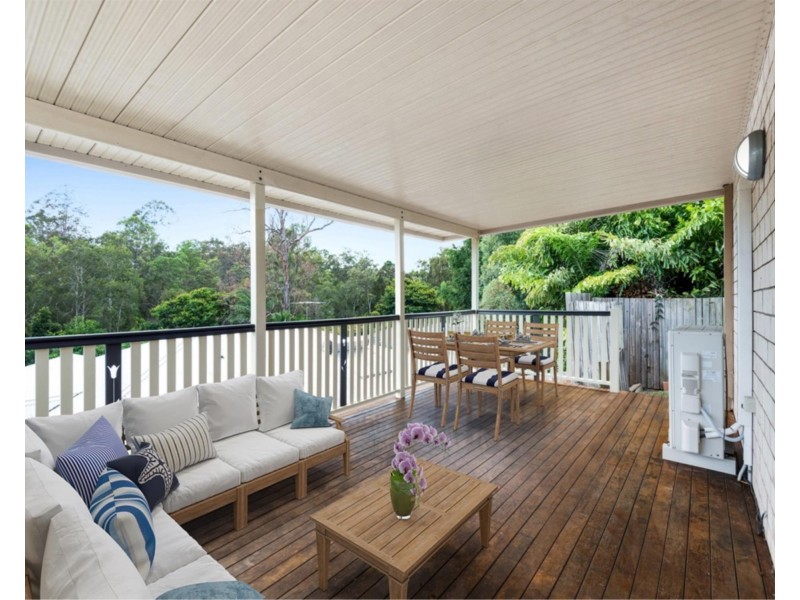77 Bennetts Road, Everton Hills QLD 4053