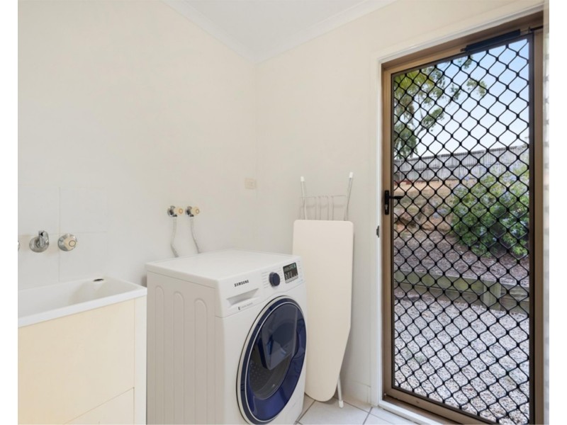 77 Bennetts Road, Everton Hills QLD 4053