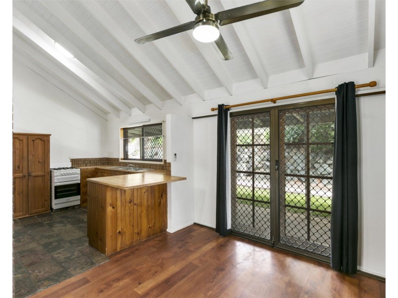 84 Bunya Park  Drive, Eatons Hill QLD 4037