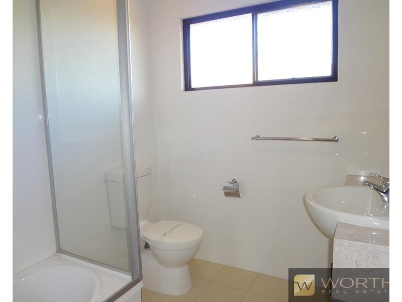 2/237 Gympie Road, Kedron QLD 4031