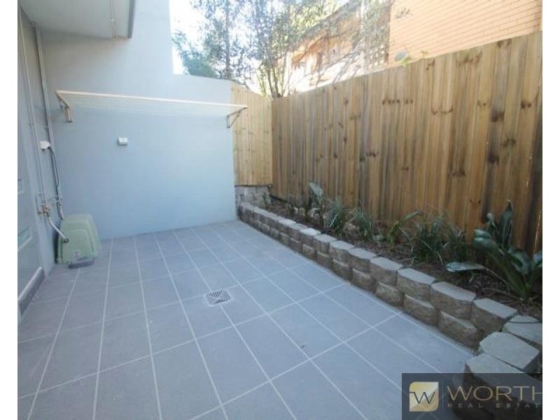 2/237 Gympie Road, Kedron QLD 4031