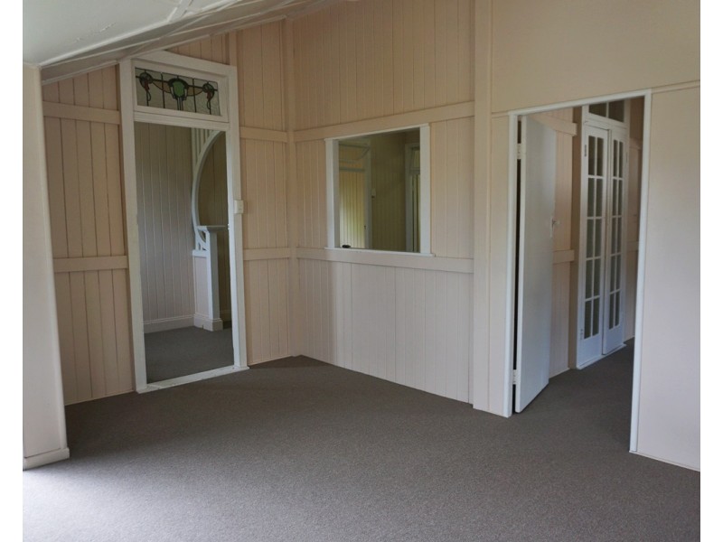 54 Fifth Avenue, Kedron QLD 4031