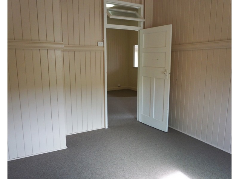 54 Fifth Avenue, Kedron QLD 4031