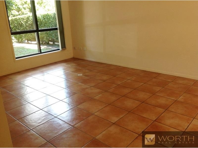 8/960 Hamilton Road, Mcdowall QLD 4053