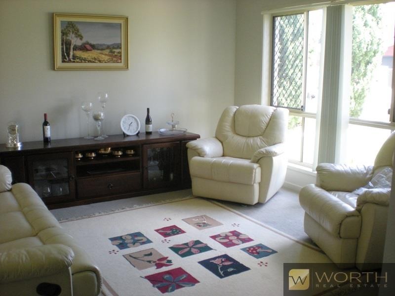 30 Travorten Drive, Bridgeman Downs QLD 4035