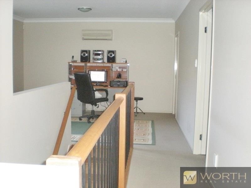 30 Travorten Drive, Bridgeman Downs QLD 4035