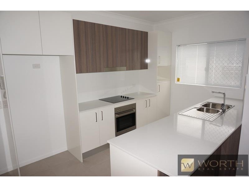 4/18 Charlie Street, Zillmere QLD 4034