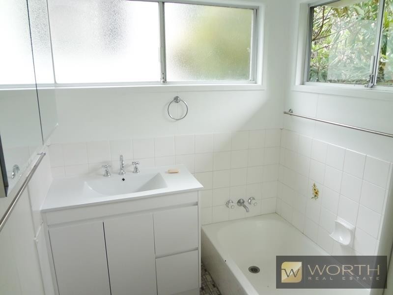 12  Blackmore Street, Windsor QLD 4030