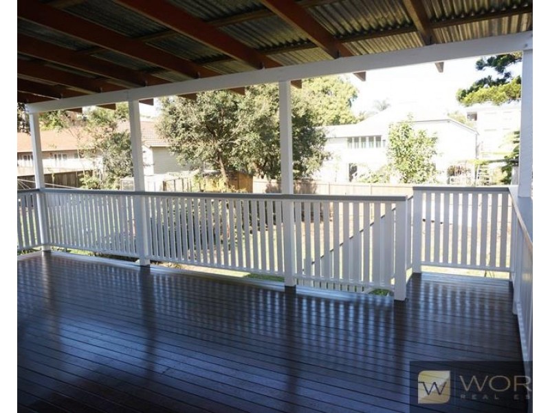 54 Lisson Grove, Wooloowin QLD 4030