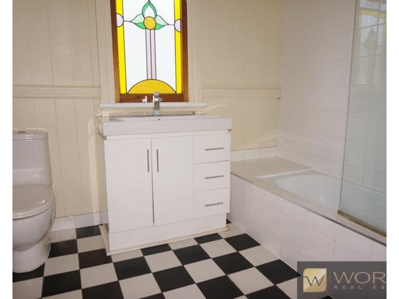 54 Lisson Grove, Wooloowin QLD 4030