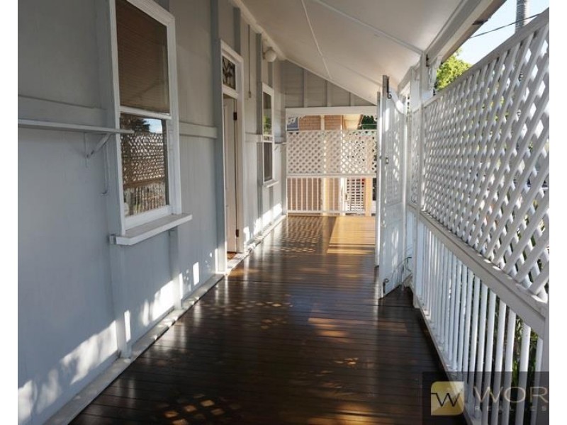 54 Lisson Grove, Wooloowin QLD 4030