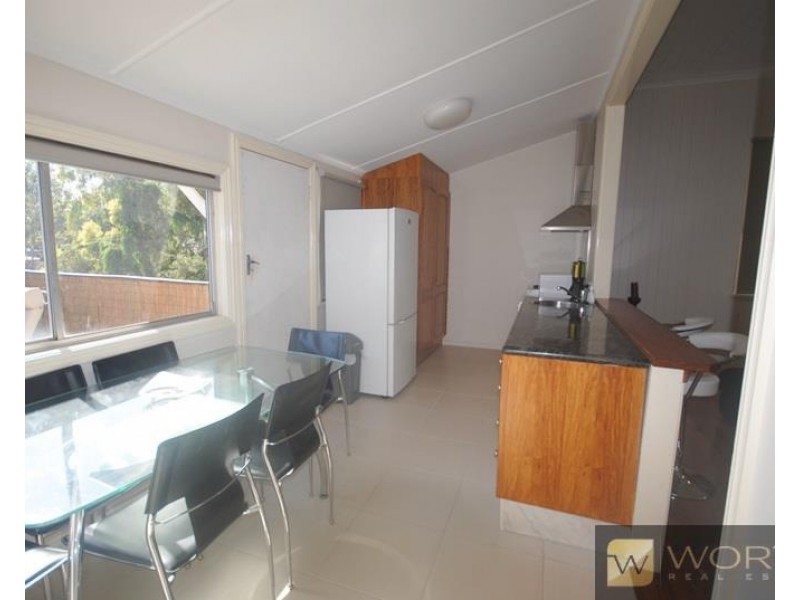 254 Wynnum Road, Norman Park QLD 4170