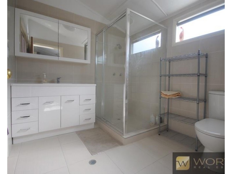 254 Wynnum Road, Norman Park QLD 4170