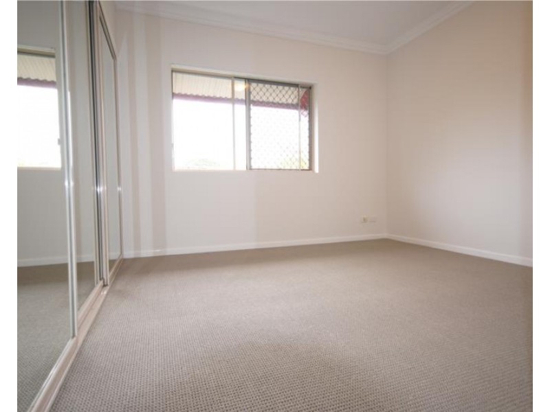 8/17 Dwyer Street, Nundah QLD 4012