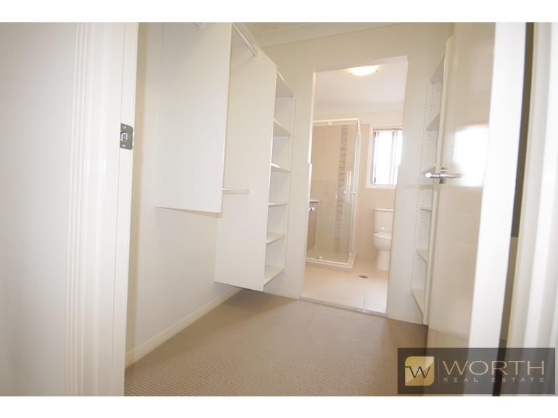 2/103 Gillies Street, Zillmere QLD 4034