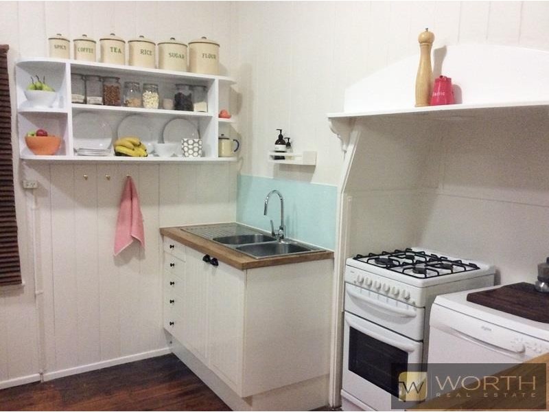 42 Henchman Street, Nundah QLD 4012