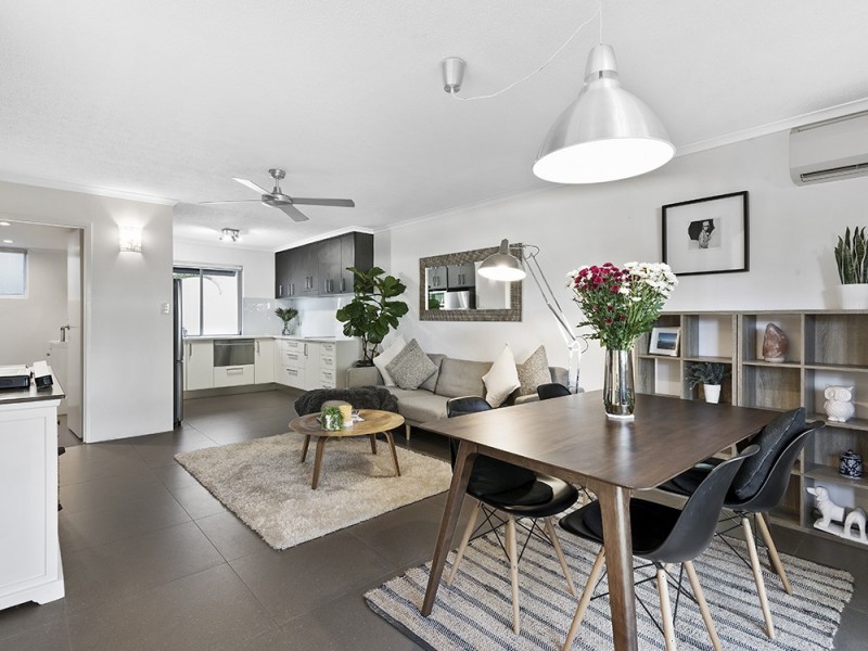 4/52 Hows Road, Nundah QLD 4012