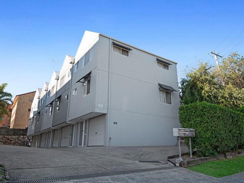 4/52 Hows Road, Nundah QLD 4012