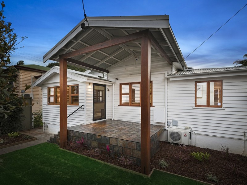 310 Nudgee Road, Hendra QLD 4011