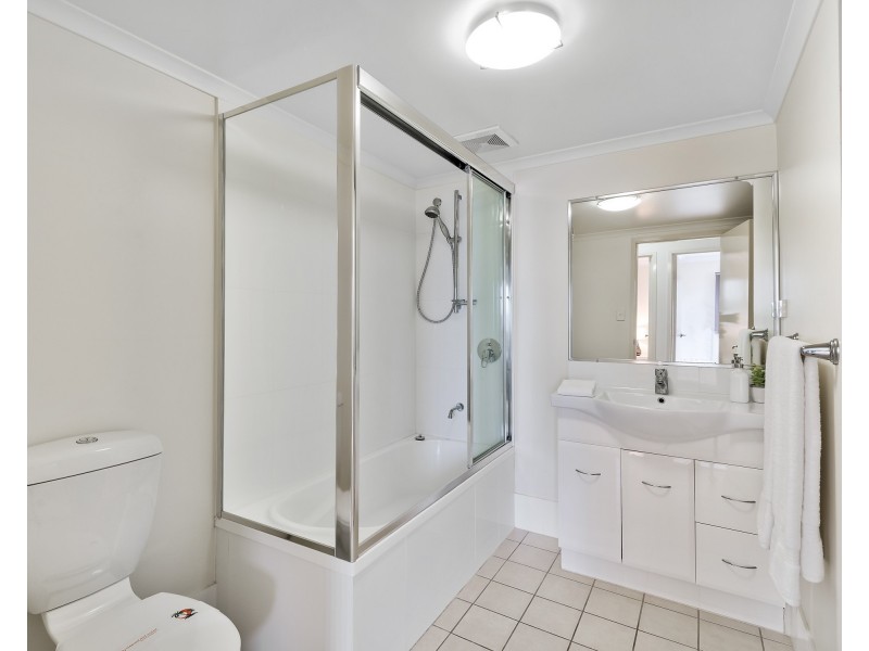 2/12 Grace Street, Nundah QLD 4012