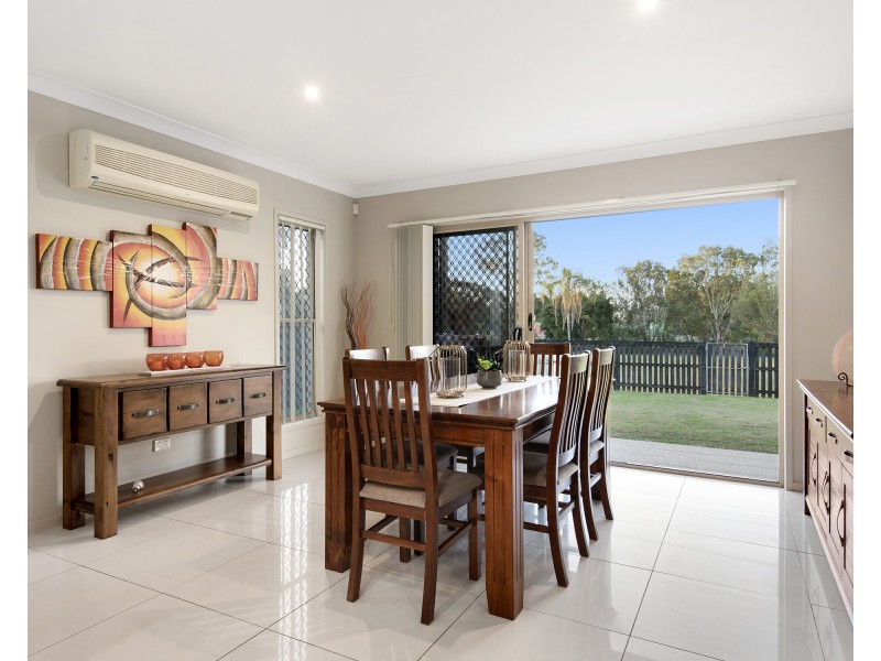 30  Travorten Drive, Bridgeman Downs QLD 4035