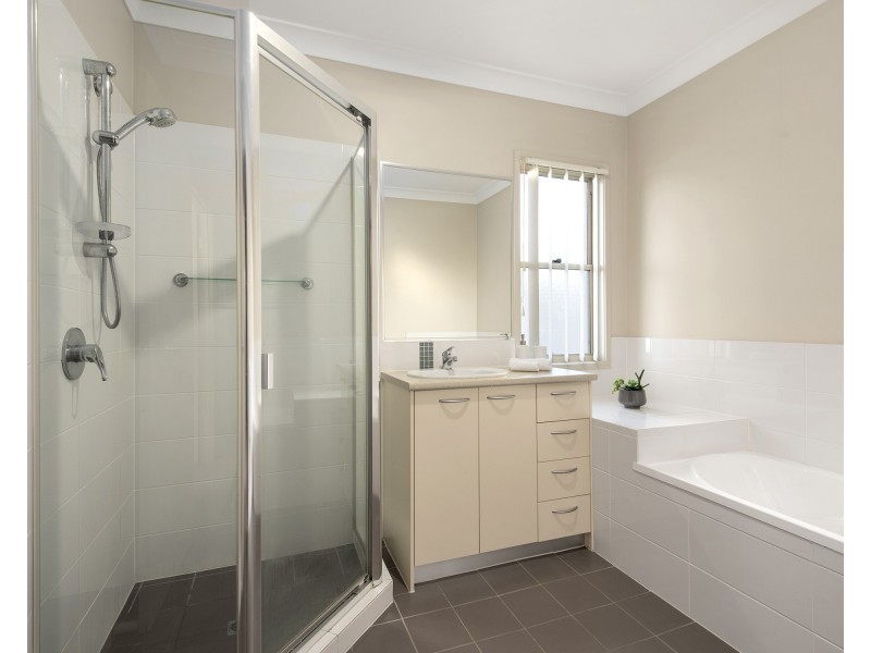 30  Travorten Drive, Bridgeman Downs QLD 4035