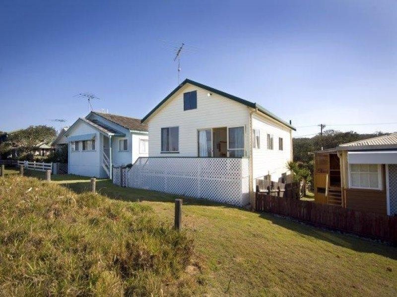 22 Main St, Wooli NSW 2462