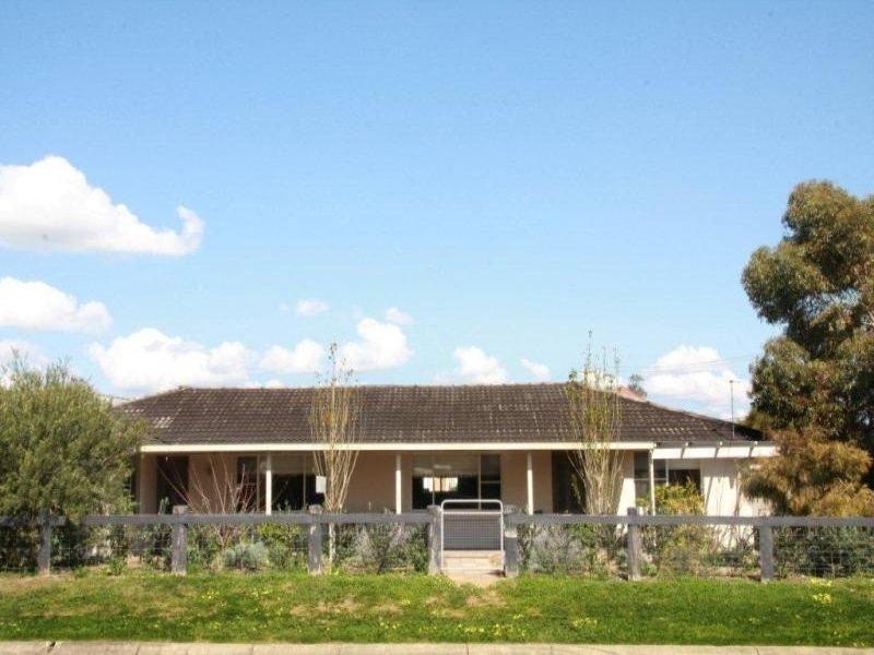 40 Kelly St, Scone NSW 2337