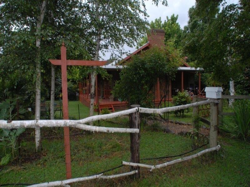 65 Cobden St, Bright VIC 3741