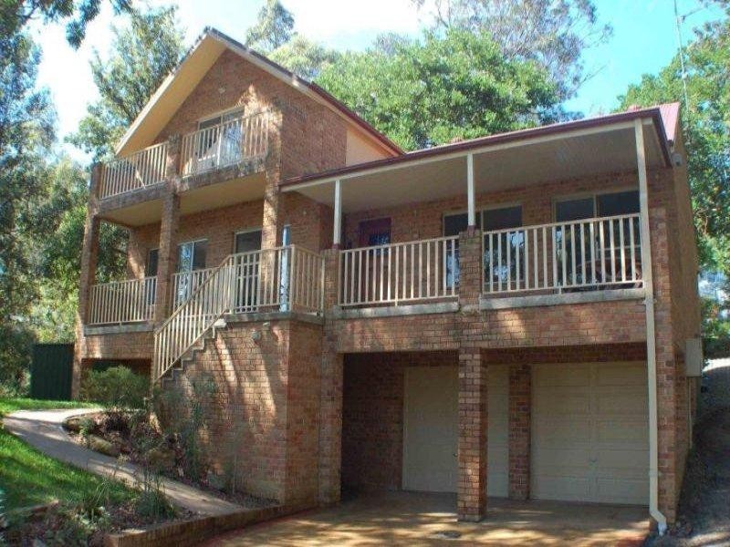 10 Angophora Pl, Valley Heights NSW 2777
