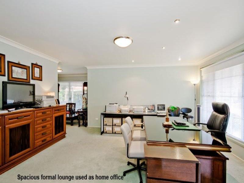 91 Summerfield Ave, Quakers Hill NSW 2763