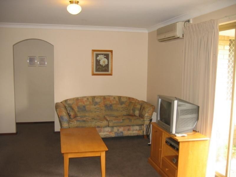 8/290 Mill Point Rd, South Perth WA 6151