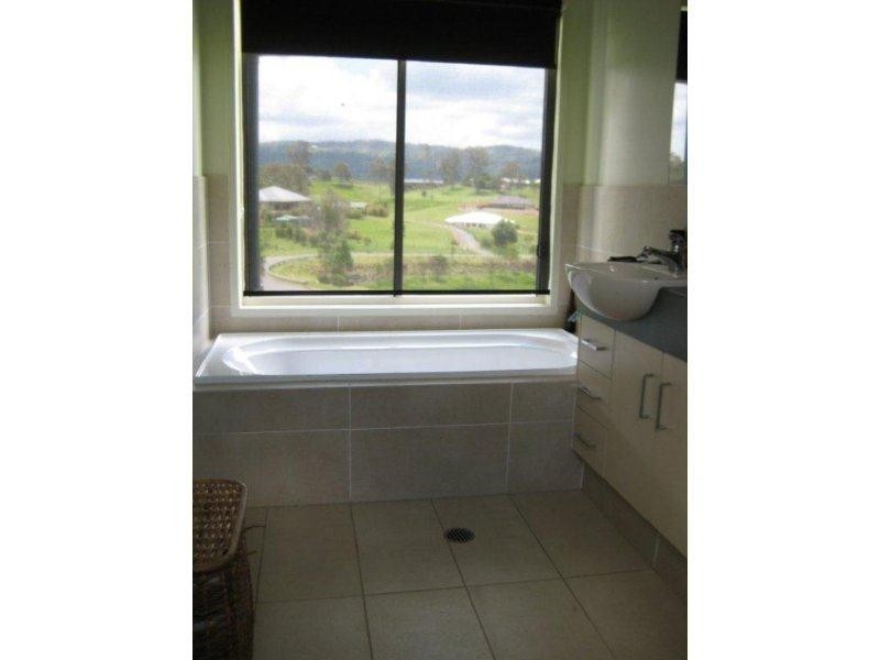 3 Diane Dr, Dayboro QLD 4521