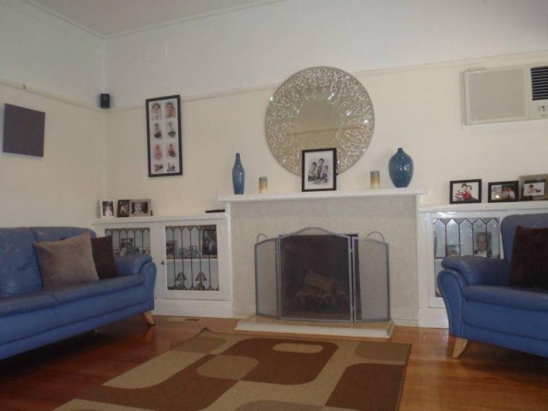 13 Queen St, Reservoir VIC 3073