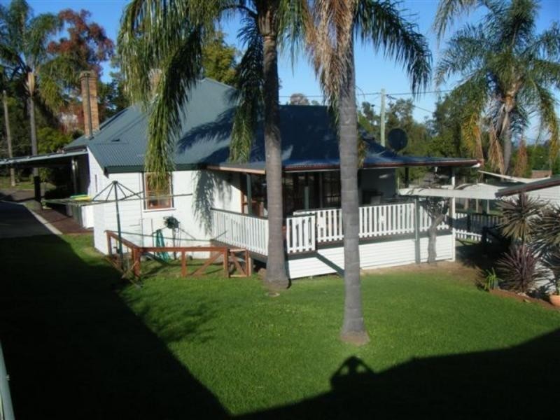 4 St Heliers St, Muswellbrook NSW 2333