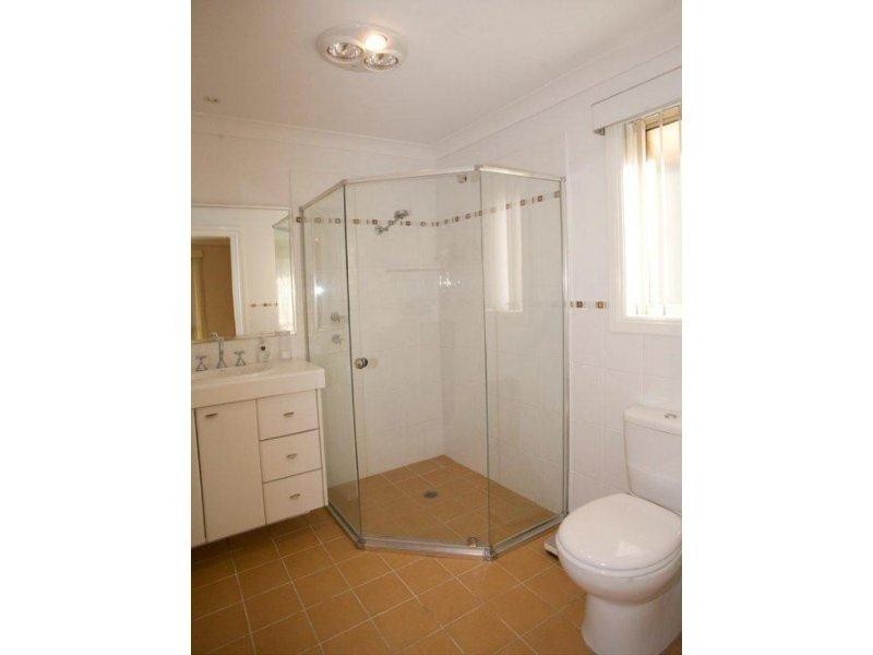 15 Kent  St, Winmalee NSW 2777