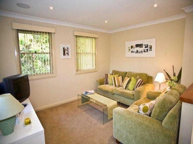 15 Kent  St, Winmalee NSW 2777