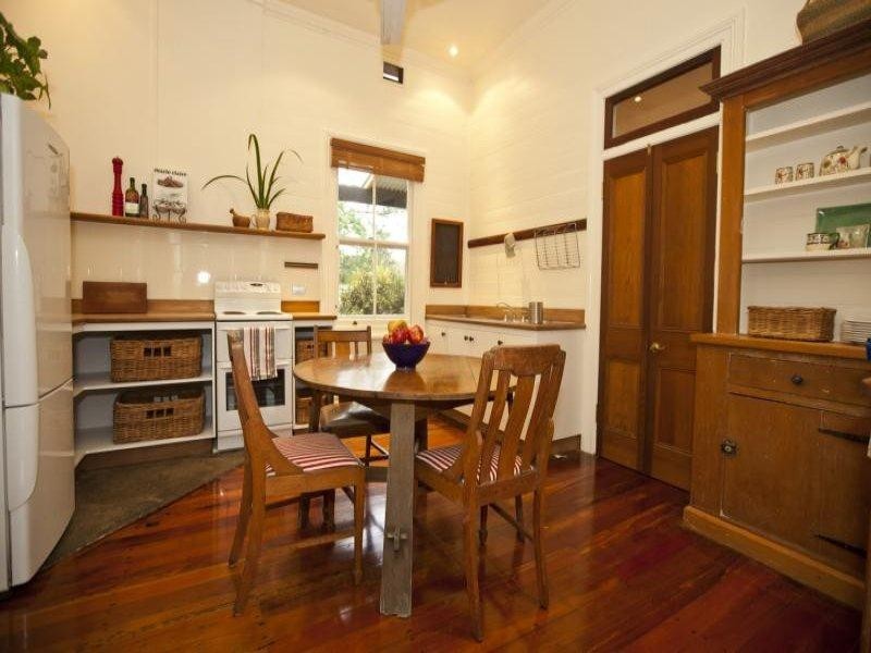 24 Watson St, Bellingen NSW 2454