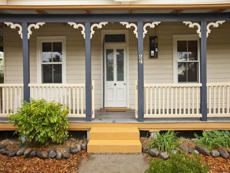 24 Watson St, Bellingen NSW 2454