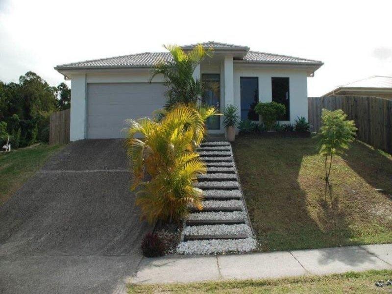 125 McGinn Rd, Ferny Grove QLD 4055