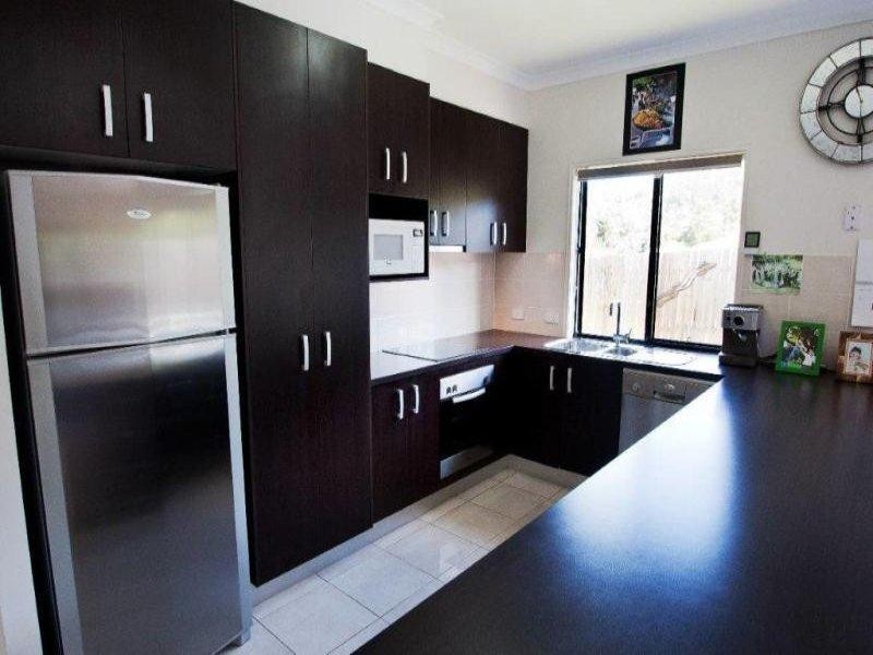 125 McGinn Rd, Ferny Grove QLD 4055