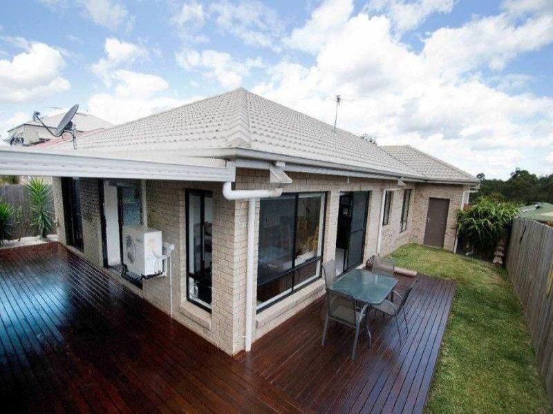 125 McGinn Rd, Ferny Grove QLD 4055