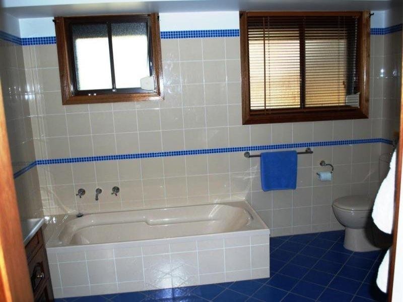 35 Dunkeld Pl, St Andrews NSW 2566