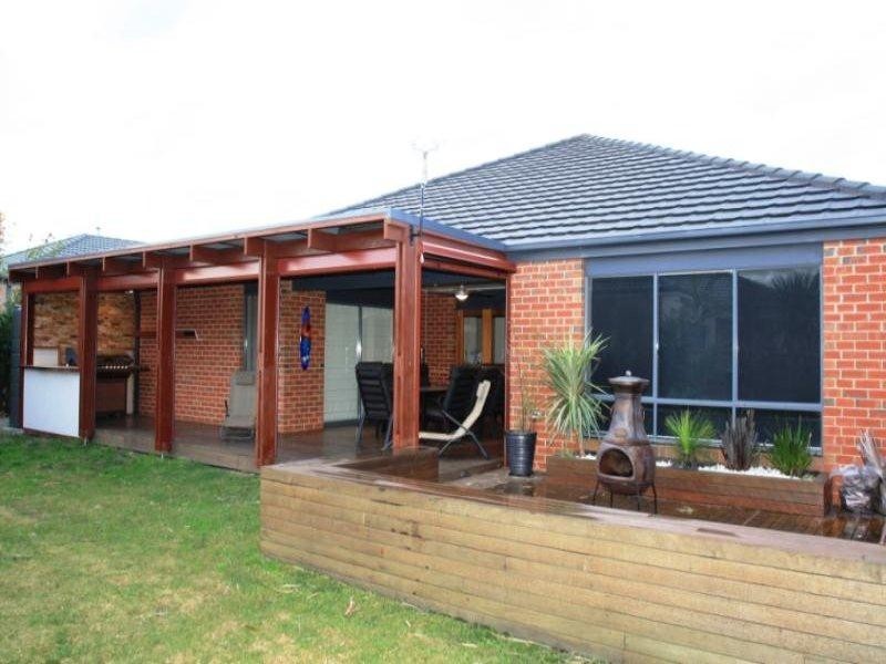 5 Castawellan St, Lyndhurst VIC 3975